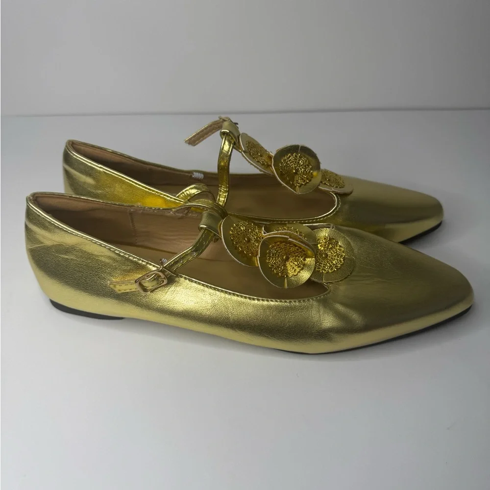 Vintage Pointy Toe Metal Gold Decorative Buckles T Strap Mary Jane Shoes Sz 40/9